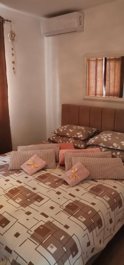 Naid Apartmani Kulen Vakuf Ngoại thất bức ảnh