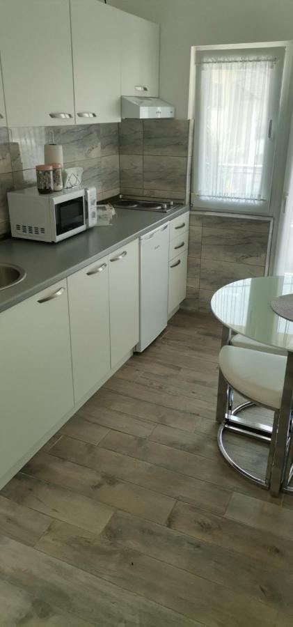 Naid Apartmani Kulen Vakuf Ngoại thất bức ảnh