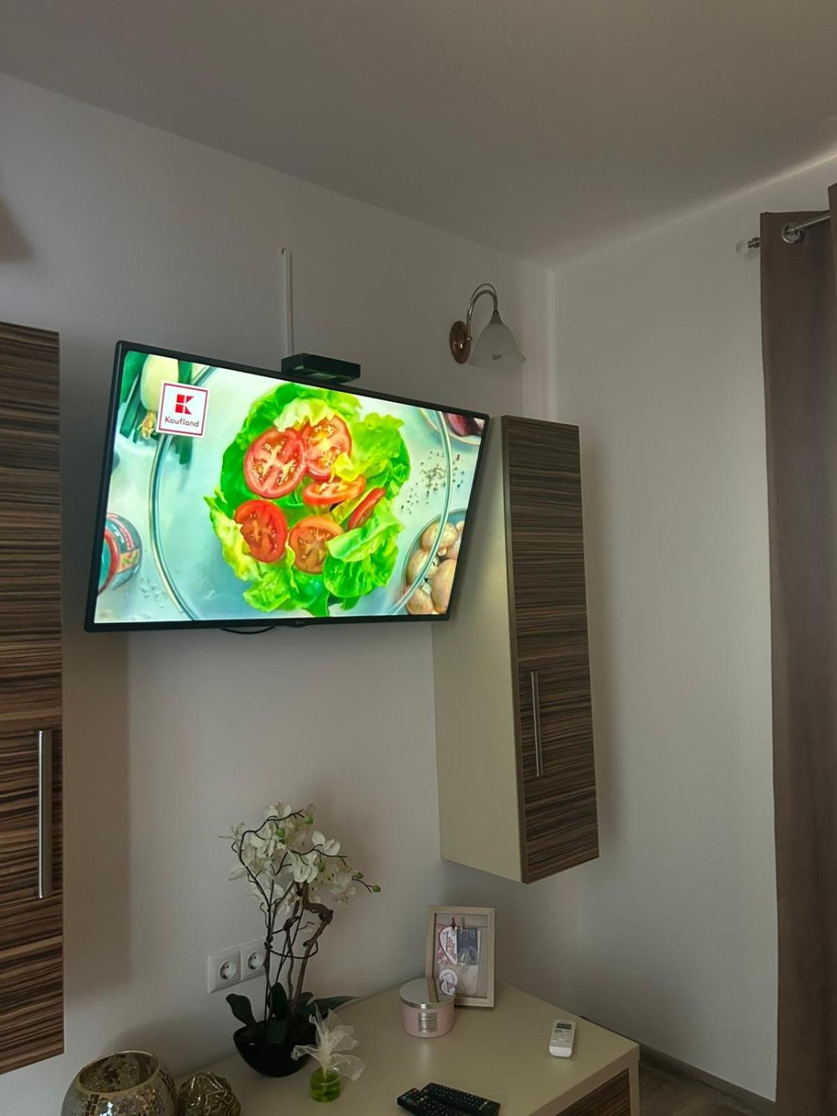 Naid Apartmani Kulen Vakuf Ngoại thất bức ảnh