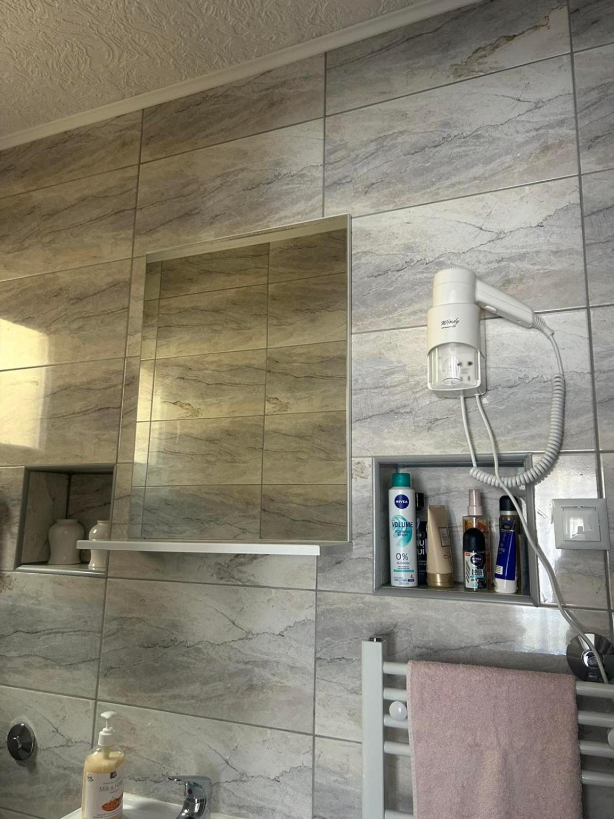 Naid Apartmani Kulen Vakuf Ngoại thất bức ảnh